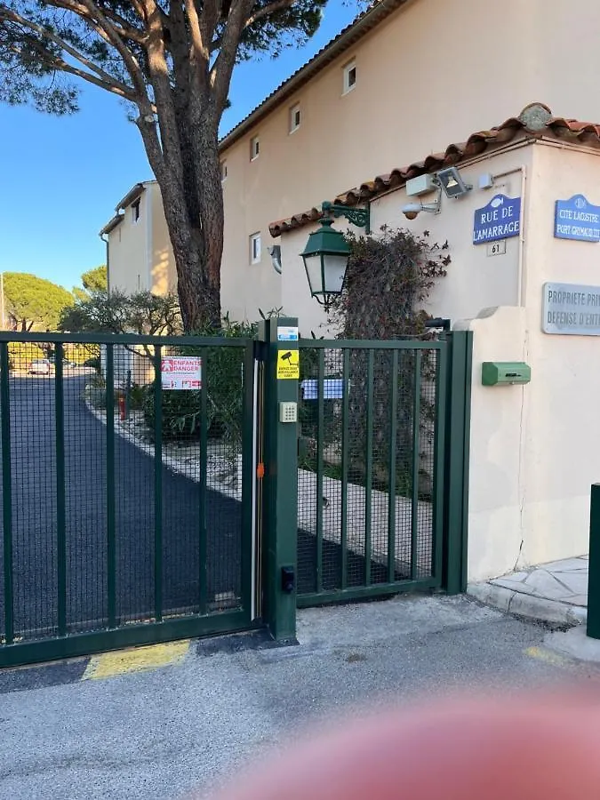 Apartment Ferienwohnung Coup De Coeur Grimaud Frankreich